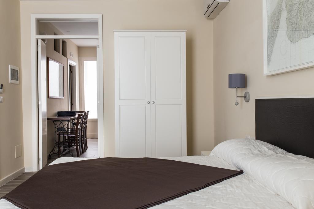 Faro Bianco Gallipoli - Suites & Apartments מראה חיצוני תמונה