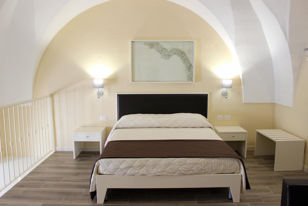 Faro Bianco Gallipoli - Suites & Apartments מראה חיצוני תמונה