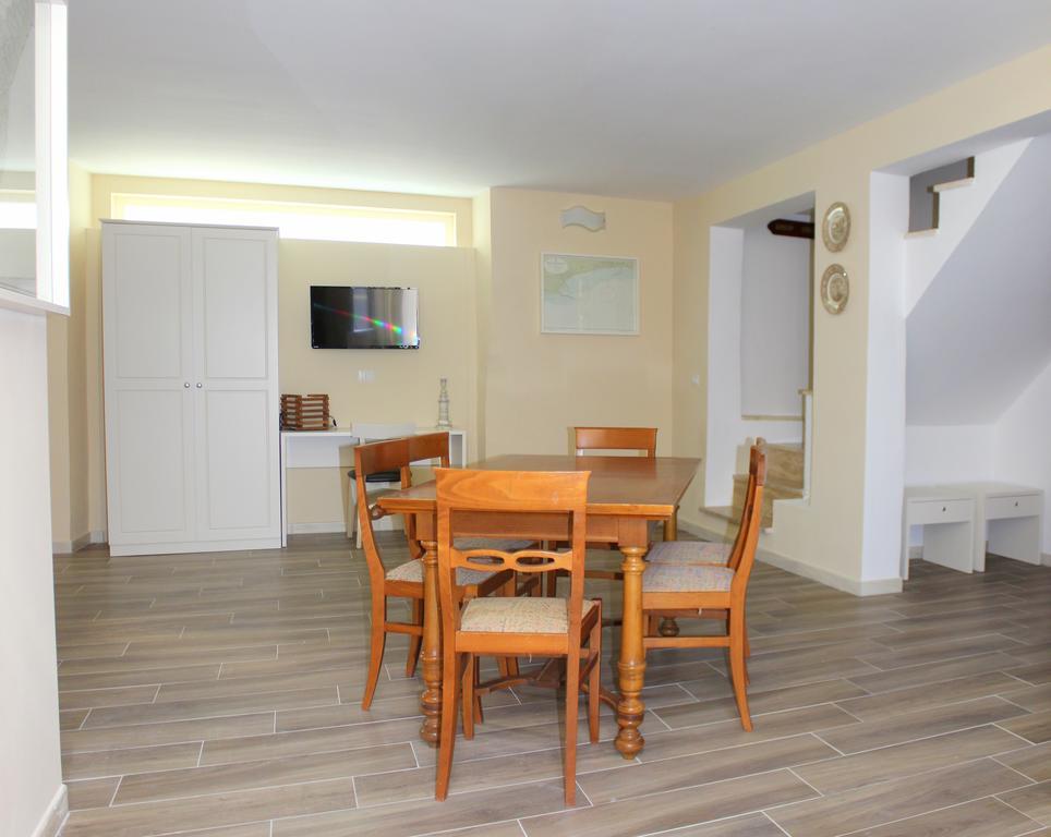 Faro Bianco Gallipoli - Suites & Apartments מראה חיצוני תמונה