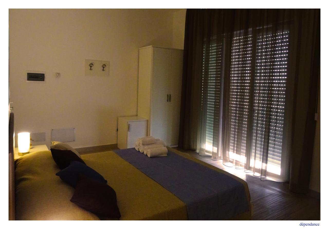 Faro Bianco Gallipoli - Suites & Apartments מראה חיצוני תמונה