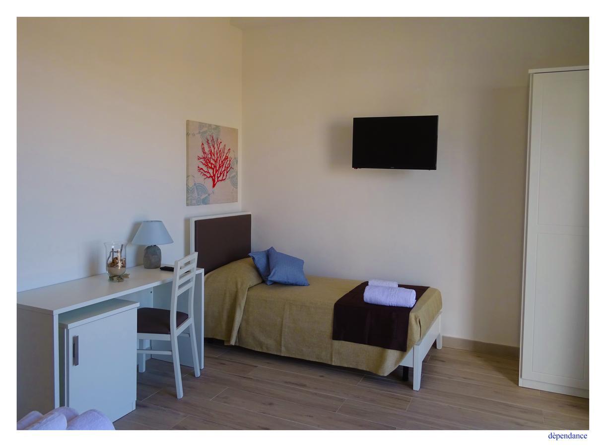 Faro Bianco Gallipoli - Suites & Apartments מראה חיצוני תמונה